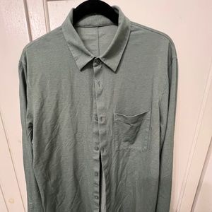 Men’s Lululemon Button Up